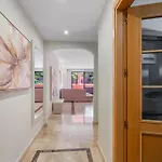 2b Luxury In Area New Golden Mile Apartment Estepona