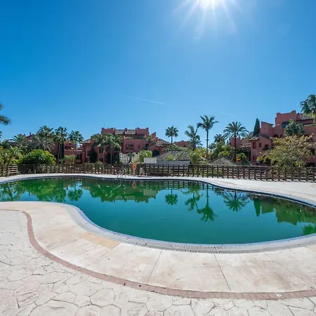 2b Luxury In Area New Golden Mile *