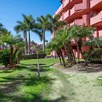 2b Luxury In Area New Golden Mile * Estepona