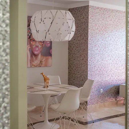 2b Luxury With & Pool Area Estepona