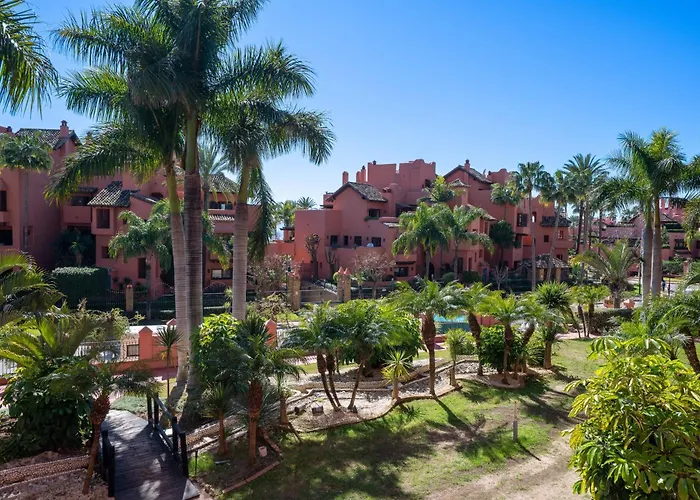 2b Luxury In Area New Golden Mile Apartment *