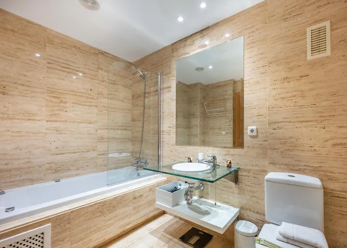 2b Luxury In Area New Golden Mile