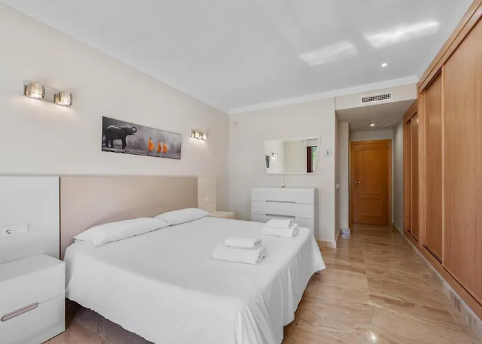 2b Luxury In Area New Golden Mile Apartment *