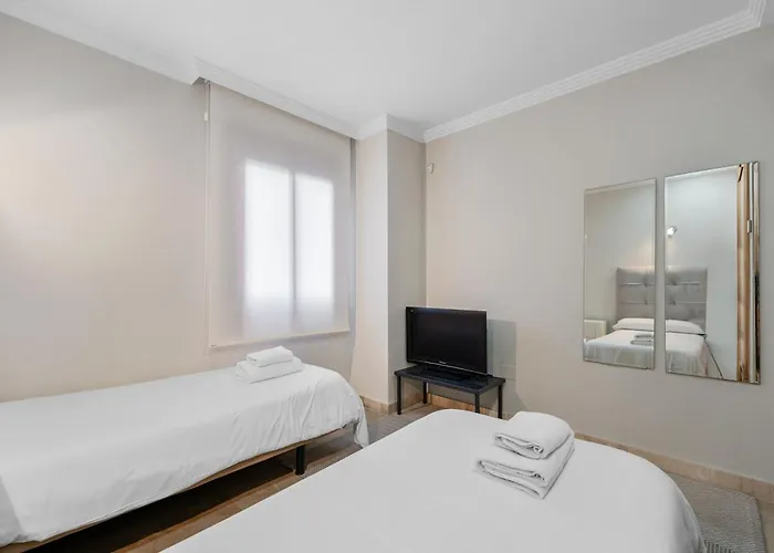 2b Luxury In Area New Golden Mile Appartamento