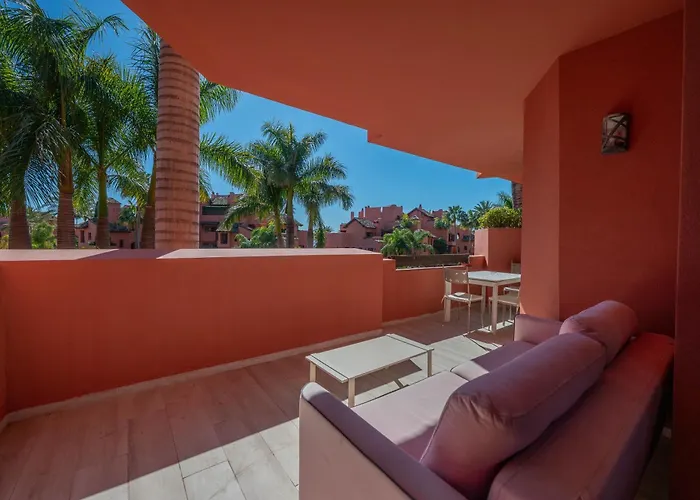 Apartment 2b Luxury In Area New Golden Mile