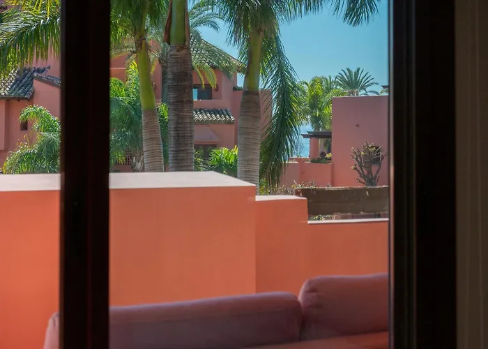 2b Luxury In Area New Golden Mile Apartment *