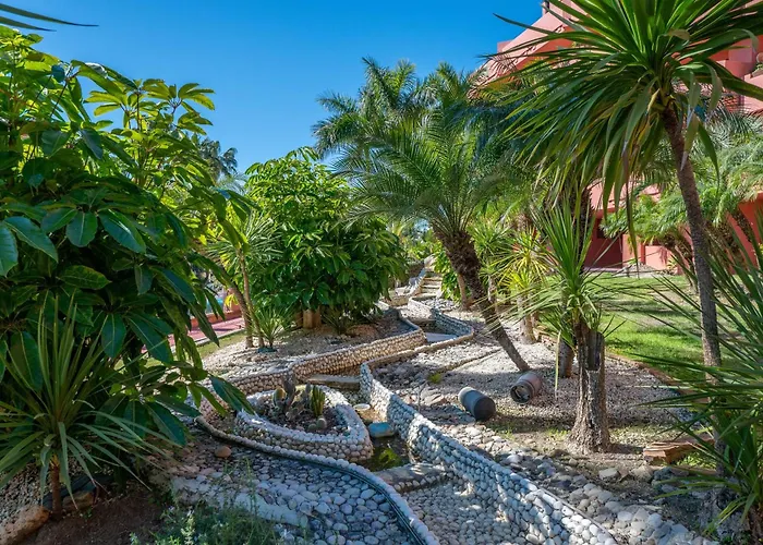 2b Luxury In Area New Golden Mile 公寓 *