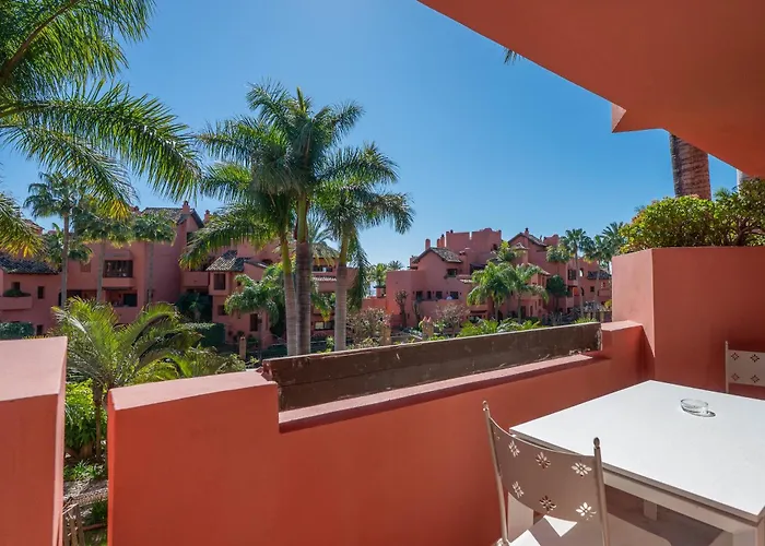 2b Luxury In Area New Golden Mile Apartment *